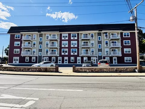 275 W Main St #42, Marlborough, MA 01752