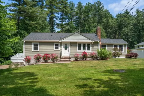 57 Marlboro Rd, Sudbury, MA 01776
