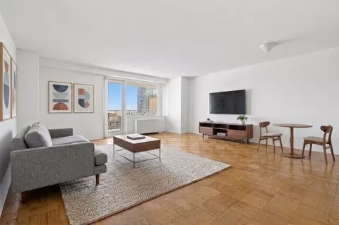 151 Tremont St #21A, Boston, MA 02111