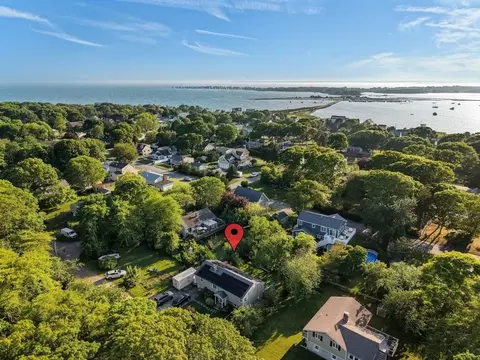160 Fir St, Fairhaven, MA 02719