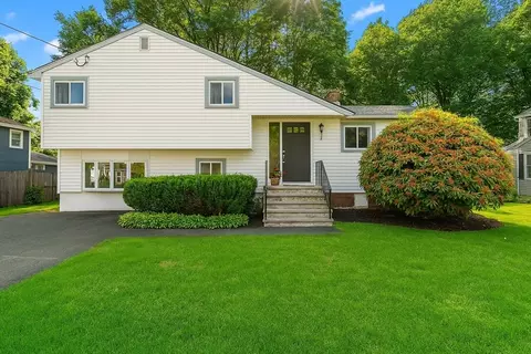 6 Royce Rd, Framingham, MA 01701