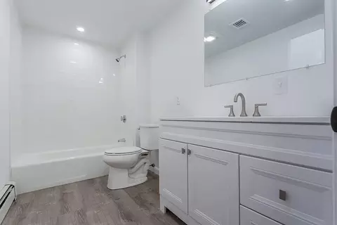 Bath - 164 Hall St, Raynham, MA 02767 photo 1 of 1