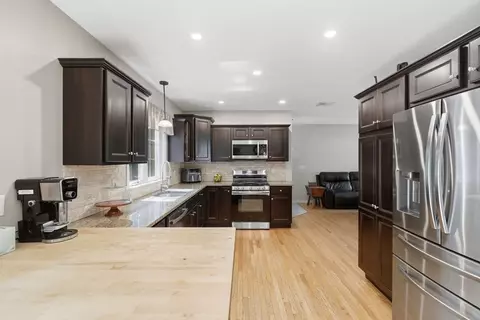 6 Harness Path, Plainville, MA 02762 photo 6