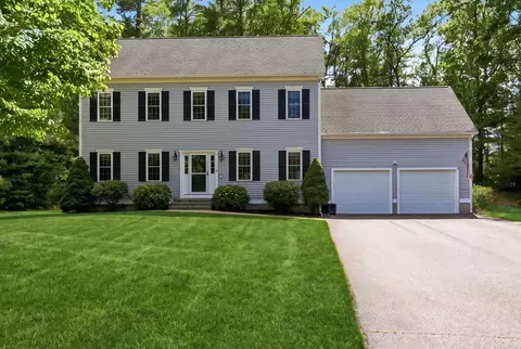 6 Harness Path, Plainville, MA 02762 photo 2