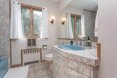 Bath - 123 James St, Acushnet, MA 02743 photo 1 of 4