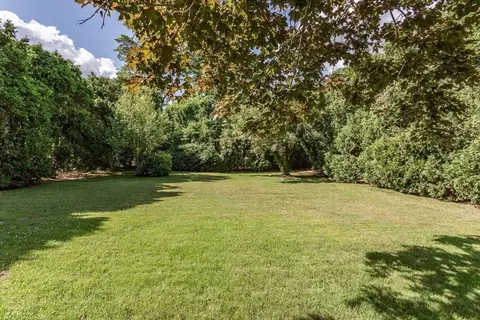 Exterior - 123 James St, Acushnet, MA 02743 photo 3 of 8