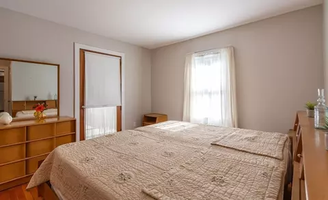 Bedroom - 123 James St, Acushnet, MA 02743 photo 3 of 7