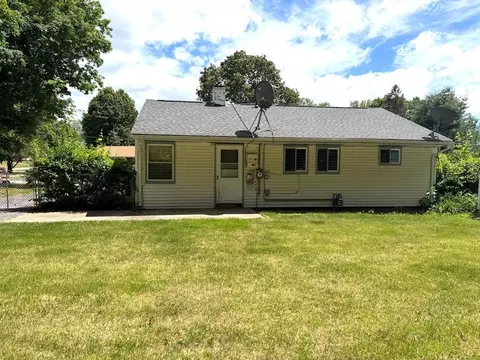 32 Crestmont, Springfield, MA 01108 photo 28