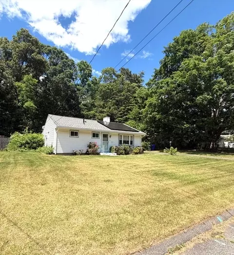 32 Crestmont, Springfield, MA 01108 photo 2