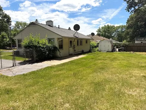 32 Crestmont, Springfield, MA 01108 photo 27