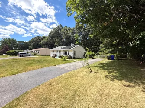 32 Crestmont, Springfield, MA 01108 photo 33