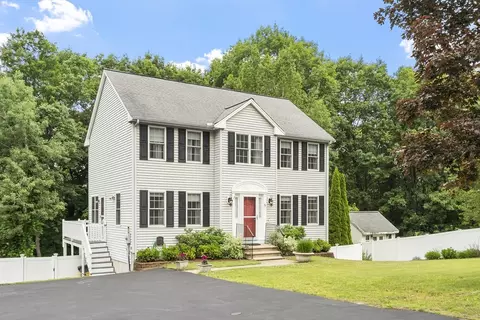 5 Nathan Dr, Clinton, MA 01510