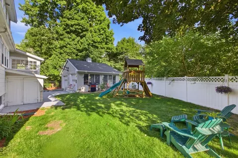 Exterior - 79 Orange St, Reading, MA 01867 photo 7 of 9