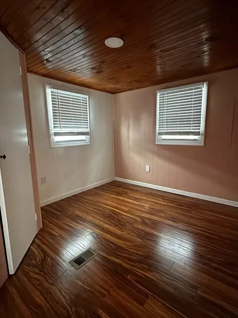 1 Rose Ln # A, Worcester, MA 01607 photo 15