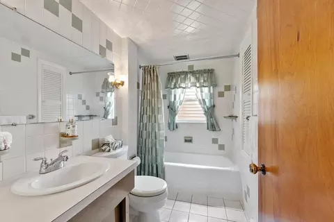 48 Chickering St, Lawrence, MA 01843 photo 22