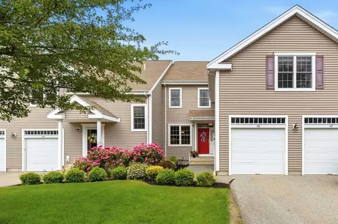 902 Main St #48, Hanson, MA 02341