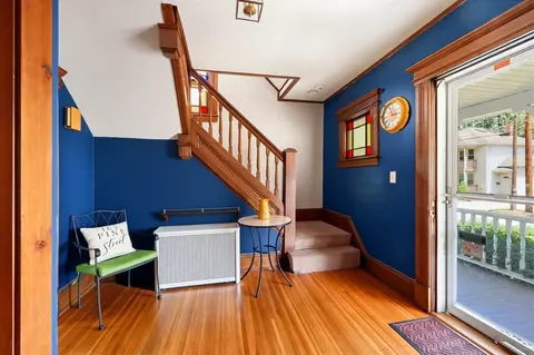 105 Pine St, West Springfield, MA 01089 photo 4