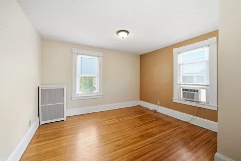 105 Pine St, West Springfield, MA 01089 photo 22