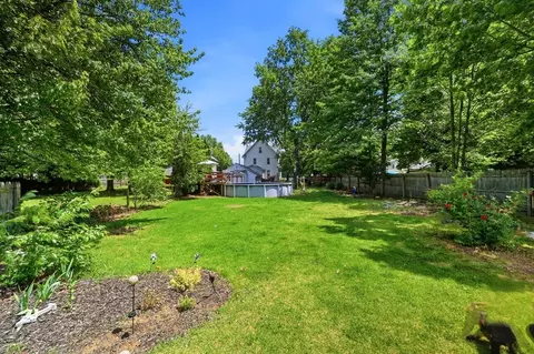 105 Pine St, West Springfield, MA 01089 photo 36