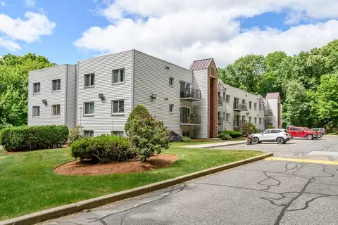 136 Central St #C6, Hudson, MA 01749