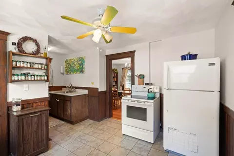 Kitchen - 47 Wallis St, Beverly, MA 01915 photo 2 of 3