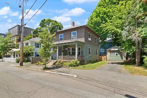 Exterior - 47 Wallis St, Beverly, MA 01915 photo 5 of 9