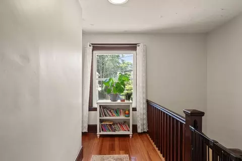 Entry Way - 47 Wallis St, Beverly, MA 01915 photo 9 of 9
