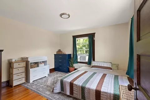 Bedroom - 47 Wallis St, Beverly, MA 01915 photo 4 of 5