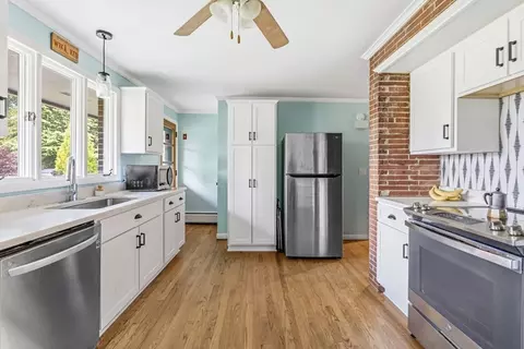 6 Valley Ln, Easthampton, MA 01027 photo 14