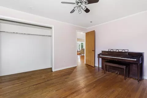 6 Valley Ln, Easthampton, MA 01027 photo 17
