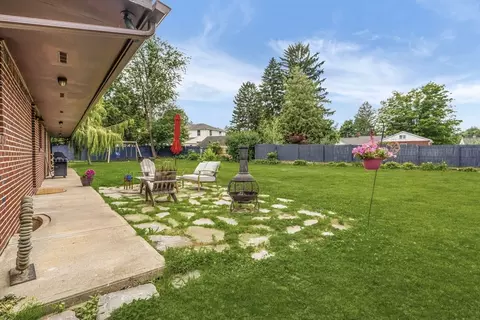 6 Valley Ln, Easthampton, MA 01027 photo 30