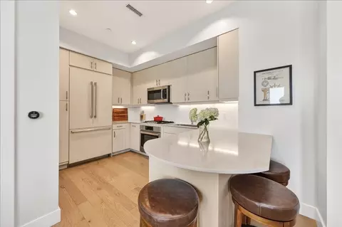 Kitchen - 10 Shipyard Dr #314, Hingham, MA 02043 photo 1 of 2