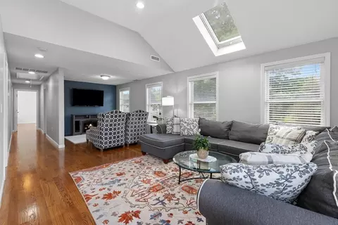 6 Vista Dr, Danvers, MA 01923 photo 7