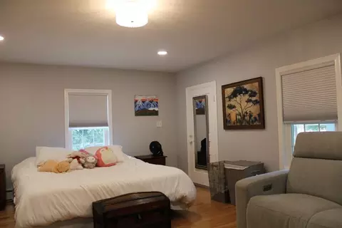 Bedroom - 307 Main St, Lancaster, MA 01523 photo 3 of 3