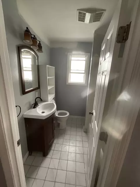 Bath - 953 Globe St, Fall River, MA 02724 photo 1 of 4