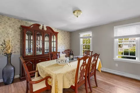 Dining - 30 Sheffield Pl, Mashpee, MA 02649 photo 1 of 3