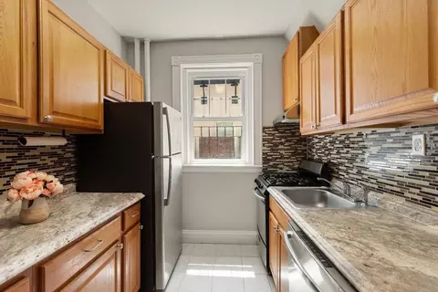 78 Glenville Ave #9, Allston, MA 02134