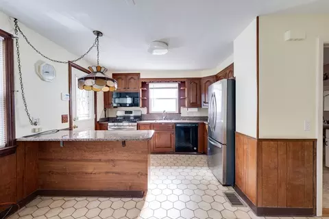 Kitchen - 57 Bither St, Springfield, MA 01118 photo 2 of 2