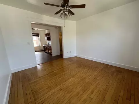 Living - 29 Irving St #8, Worcester, MA 01609 photo 4 of 5
