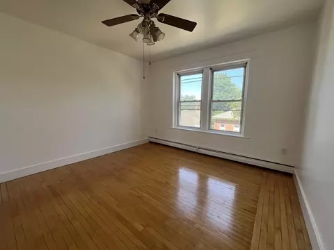 Living - 29 Irving St #8, Worcester, MA 01609 photo 5 of 5