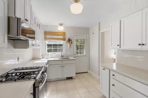Kitchen - 18 Bates St #E, Ayer, MA 01432 photo 1 of 5