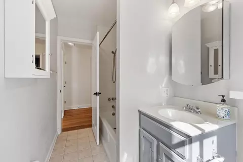 Bath - 18 Bates St #E, Ayer, MA 01432 photo 1 of 1