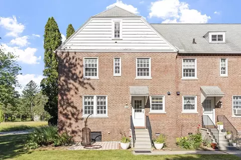 Exterior - 18 Bates St #E, Ayer, MA 01432 photo 5 of 6