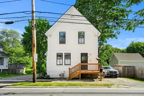 3 Argilla Rd, Ipswich, MA 01938