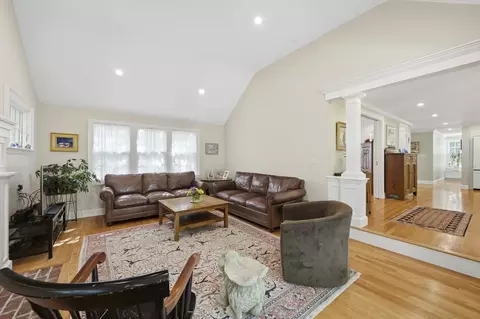 Living - 23 Del Prete Dr, Hingham, MA 02043 photo 3 of 4