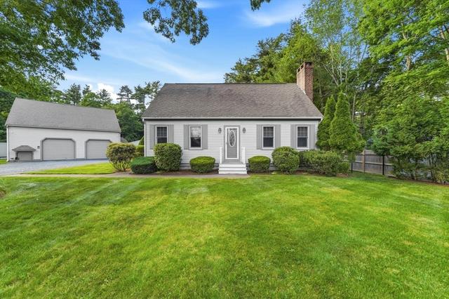 536 Plymouth St, Middleboro, MA 02346