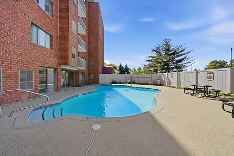 30 Revere Beach Pkwy #114, Medford, MA 02155