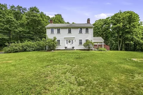 236 Mendon St, Upton, MA 01568 photo 3