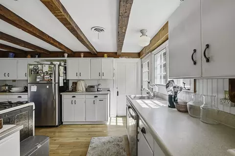236 Mendon St, Upton, MA 01568 photo 6