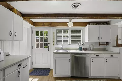 236 Mendon St, Upton, MA 01568 photo 8